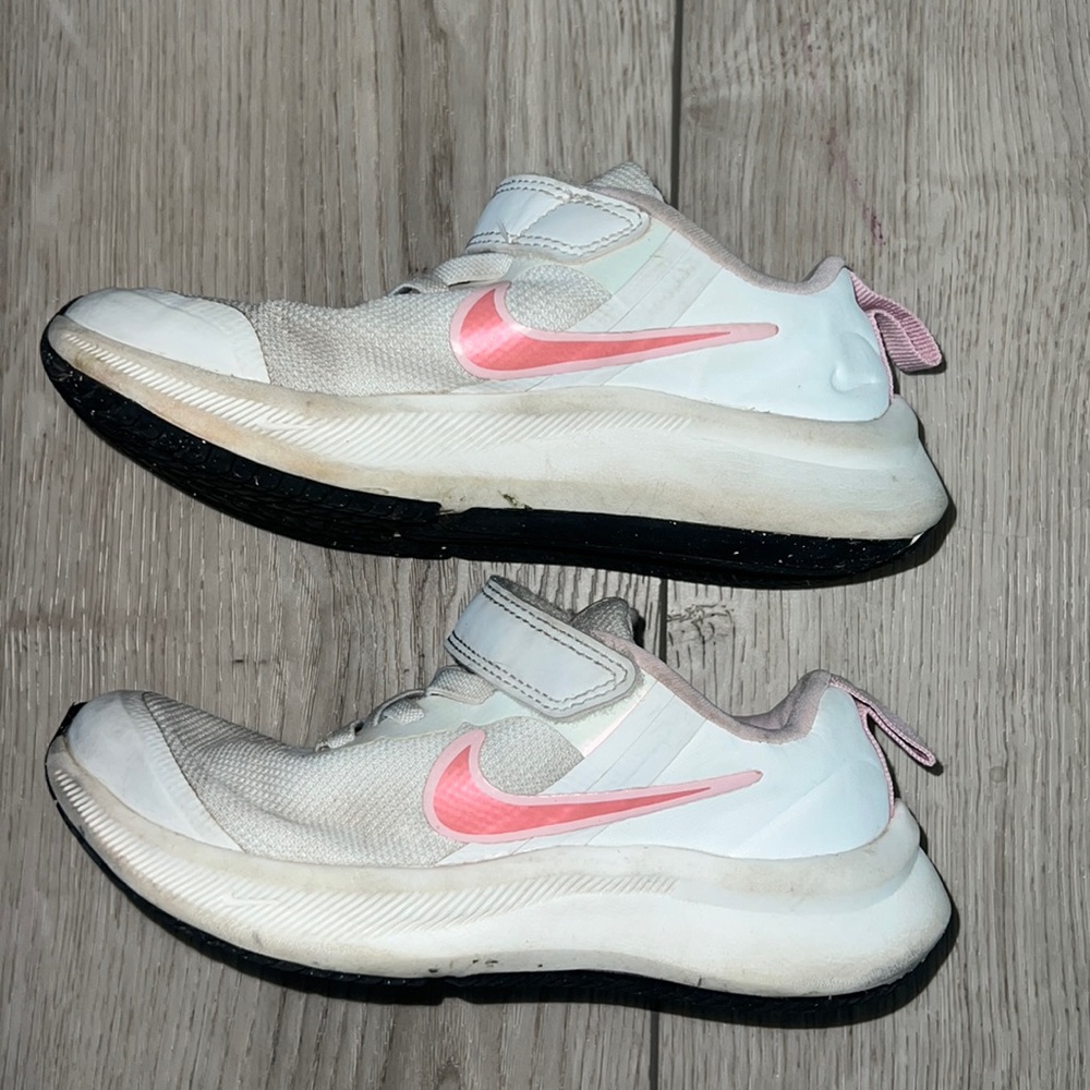 Nike StarRunner - Size 12C